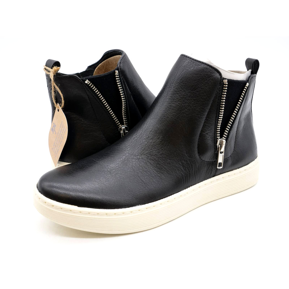 Sofft Britton Zip Womens 8 Ankle Boots Black Waterproof Leather Side Zip Chelsea